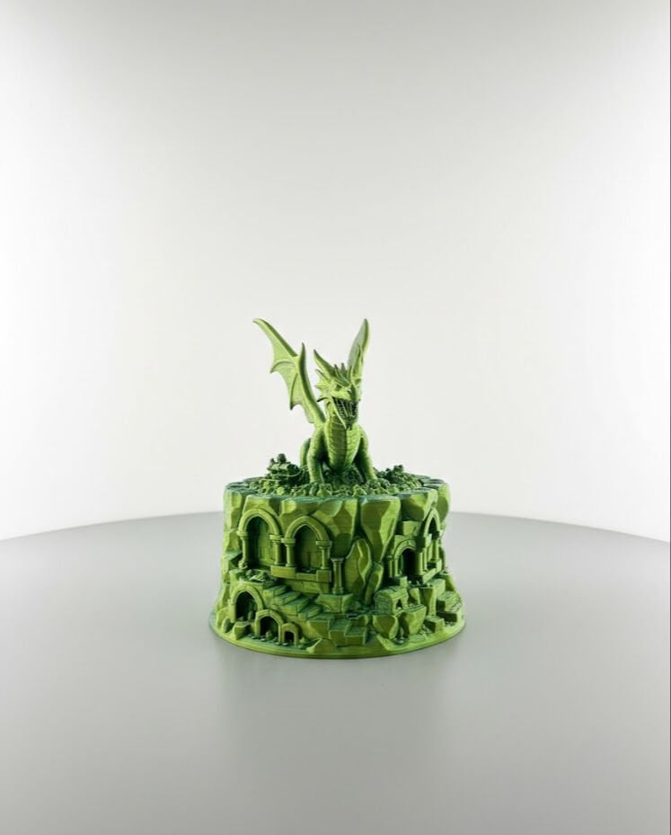 Antik Kale ve Ejderha Temalı Kumbara