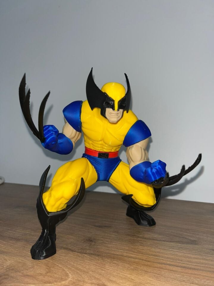 Wolverine Marvel 97' Klasik Kostüm Figür - Yüksek Detaylı